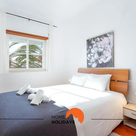 #190 Descobrimentos 810 By Holidays Appartement